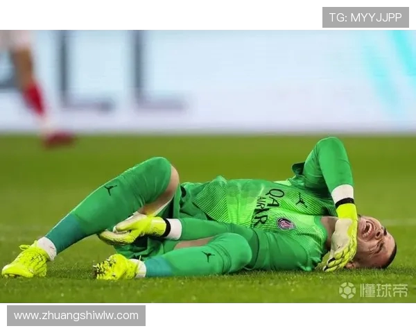 法国裁判总监承认卡马拉飞铲舍瓦利耶误判应该出红牌